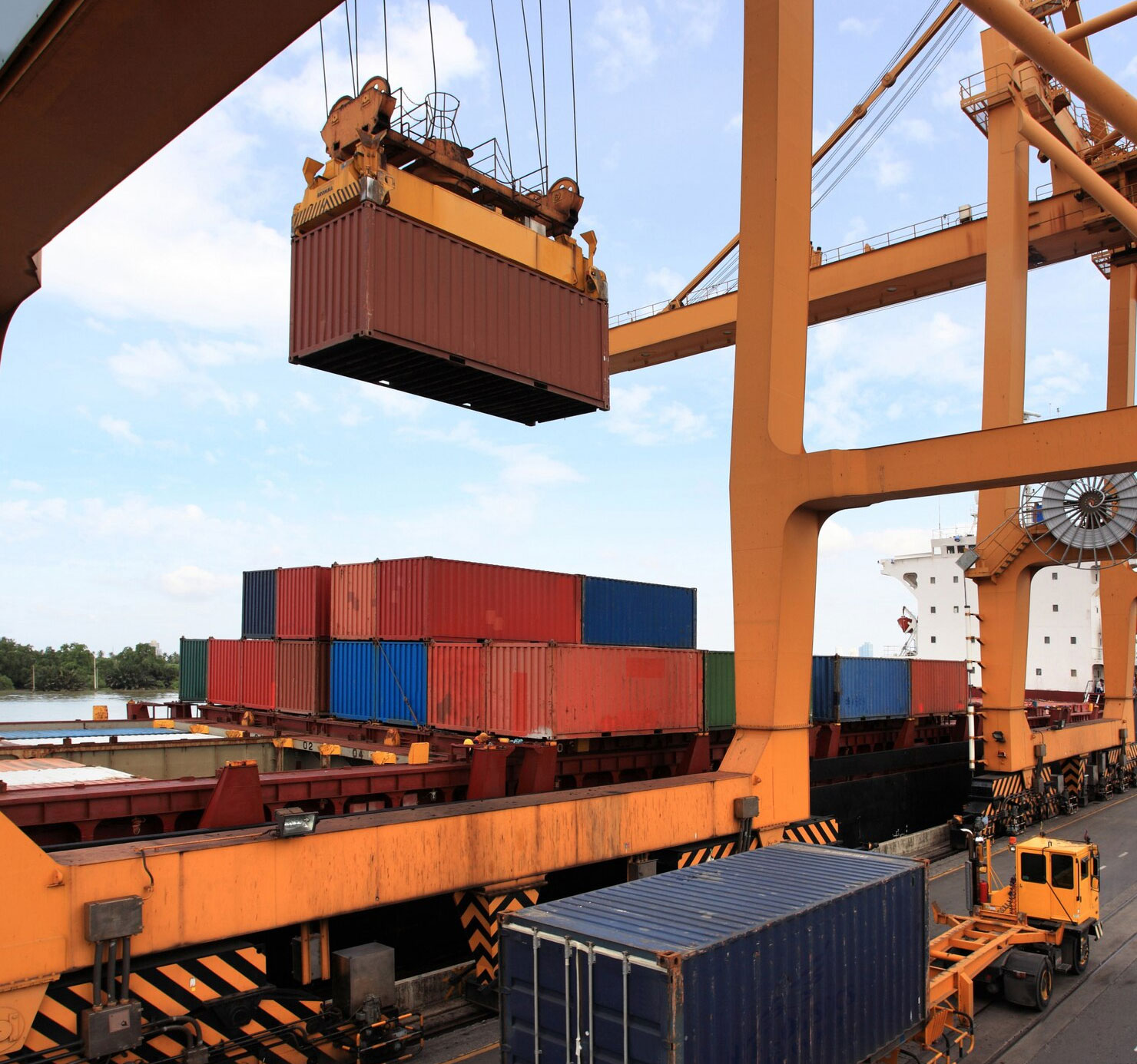 page-sea-freight-02
